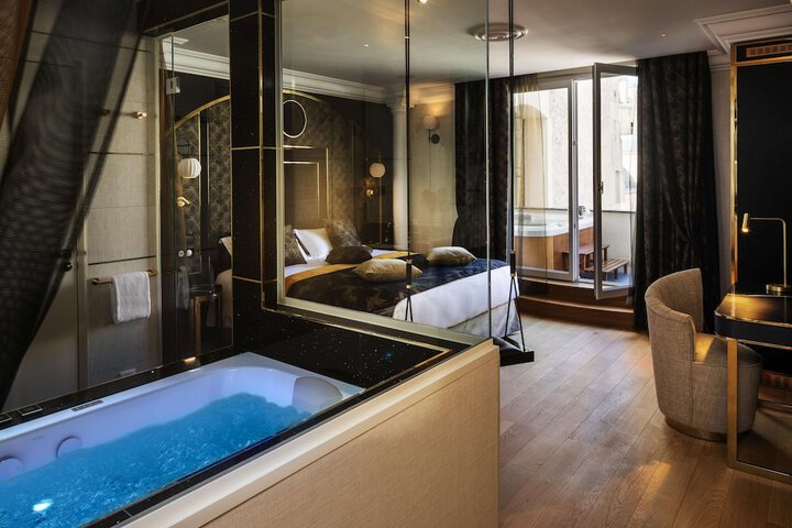 Paris jAdore Hotel & Spa