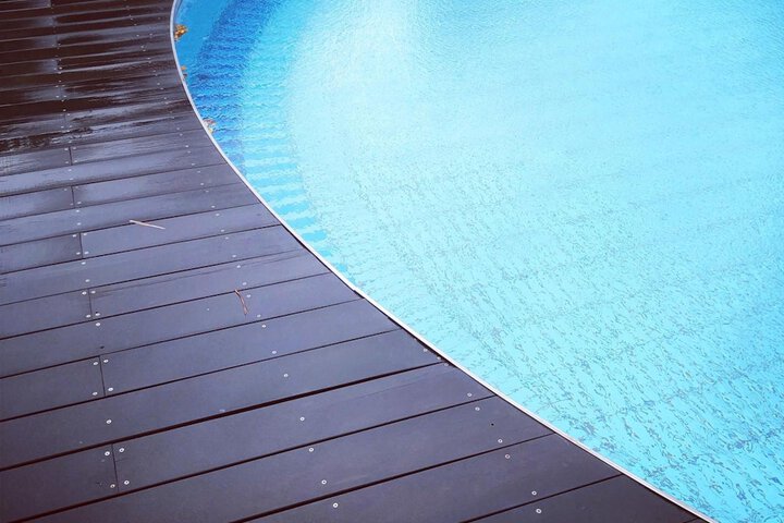 Hotel Pool