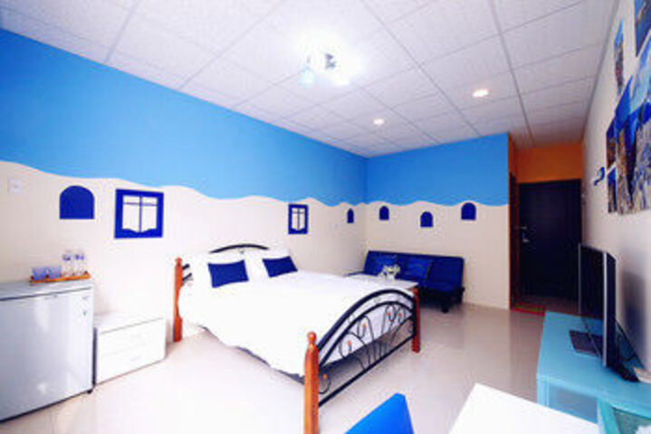 Room 39 of 48