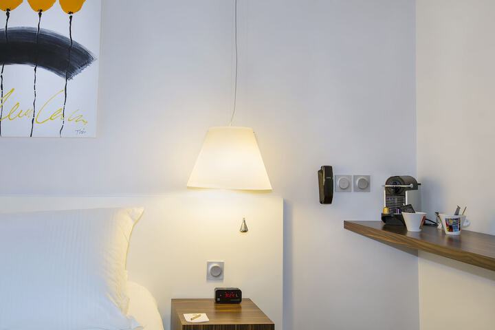 Room 5 of 48