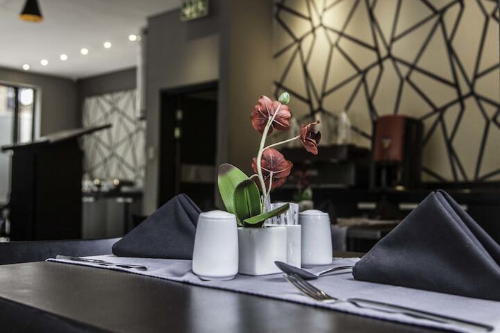 Dining Photos