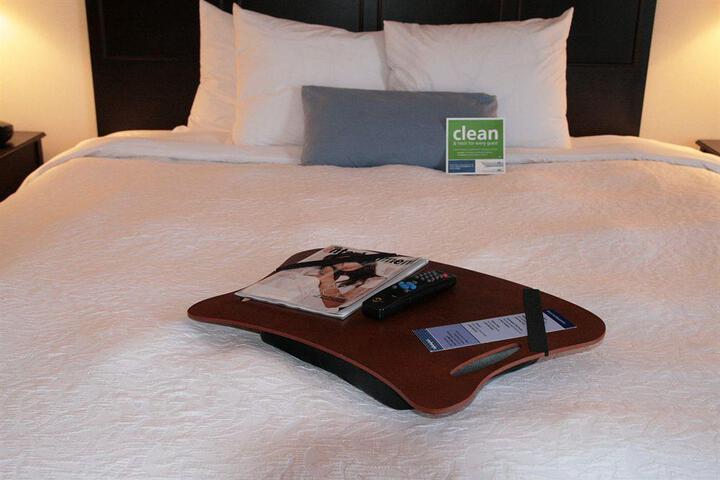 Hampton Inn Toronto / Mississauga