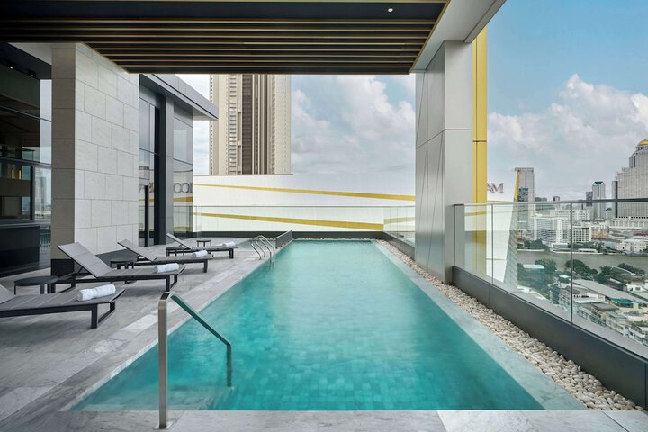 Pool 28 of 45