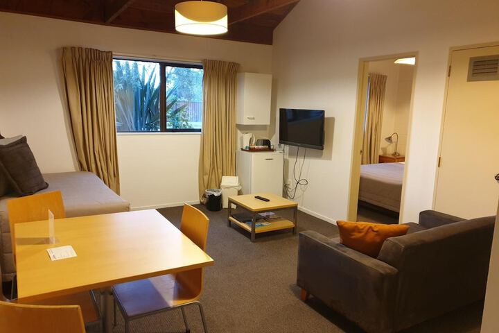 Room 35 of 52