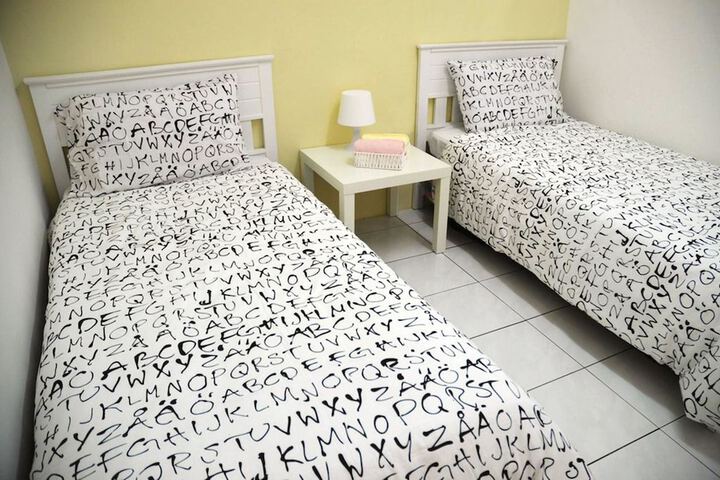 Room 8 of 27