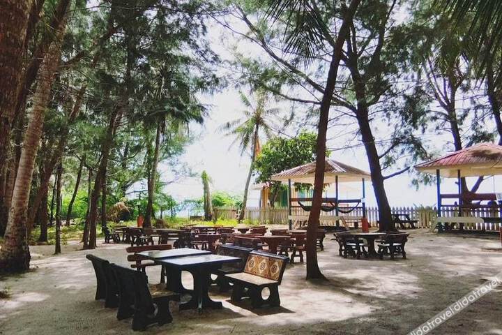 Mantanani Dugong Beach