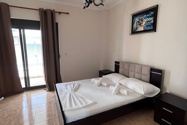 Room 27 of 56
