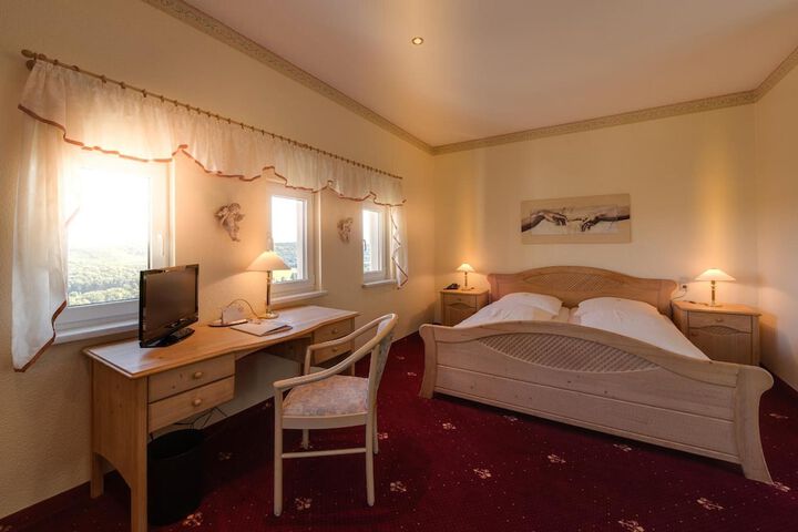 Room 19 of 53