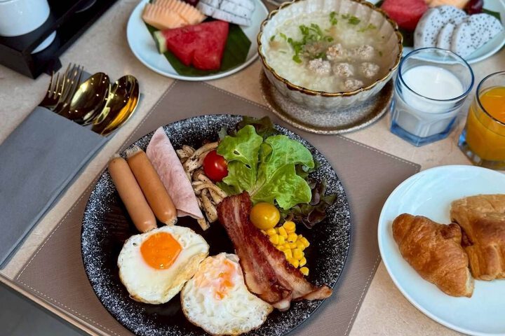 Breakfast/Coffee Service 67 of 77