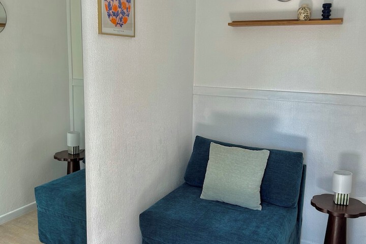 Room 48 of 79