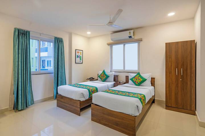 Room 10 of 40