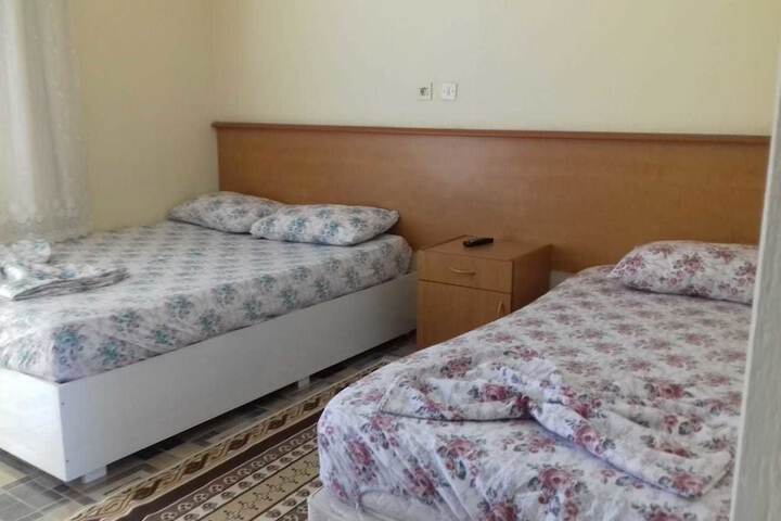 Room 3 of 11