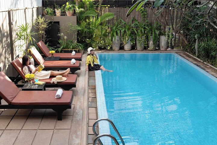 Pool 68 of 96