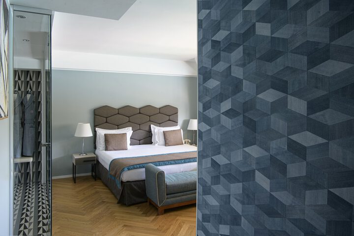 Room 10 of 95
