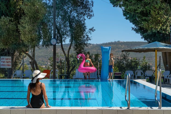 Pool Hotel