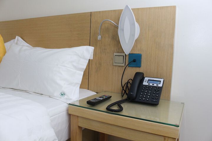 Room 4 of 42