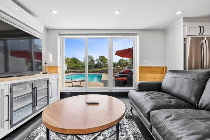 Dunover Farm. One bedroom apartment.