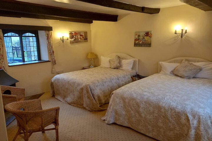 Room 5 of 53