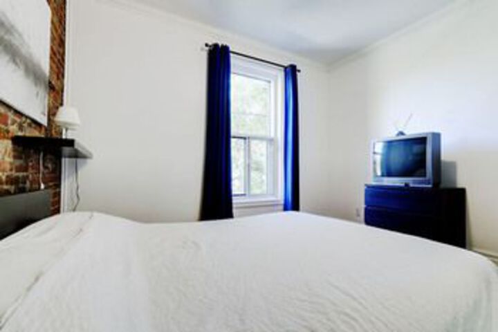 Room 14 of 30