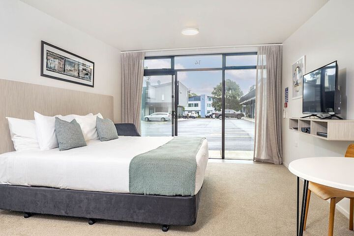 Room 21 of 56