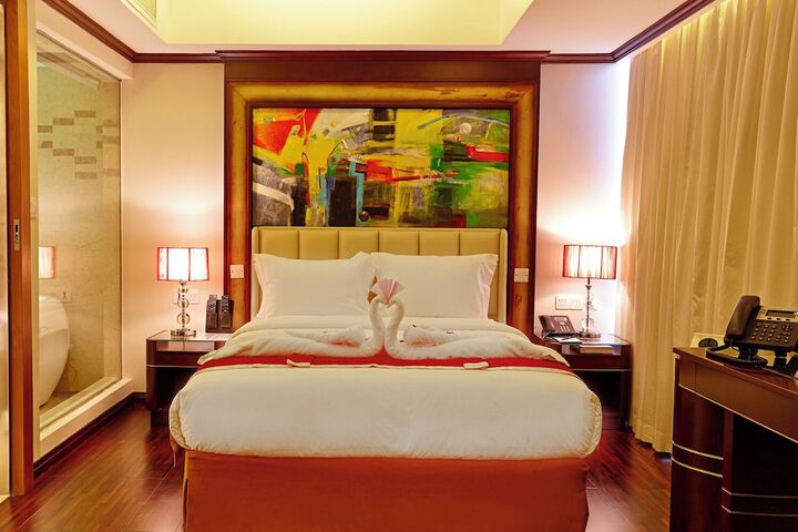 Room 23 of 64