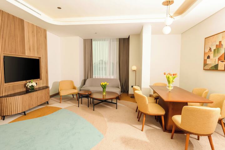Room 22 of 66