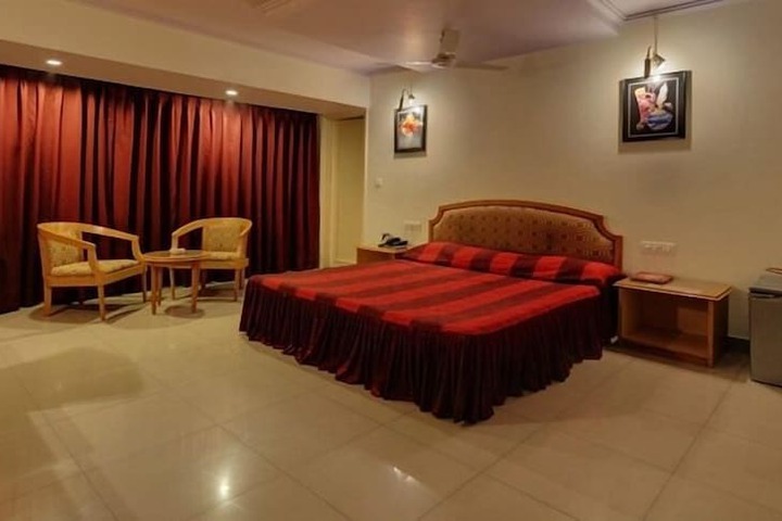 Room 12 of 43
