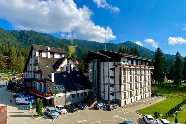 Hotel 42 of 42