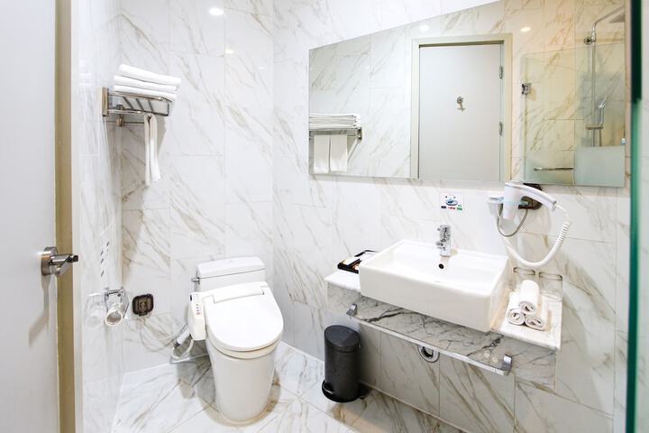 Bathroom Vanities