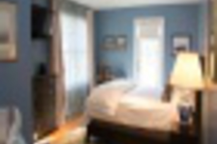 Room 207 of 396