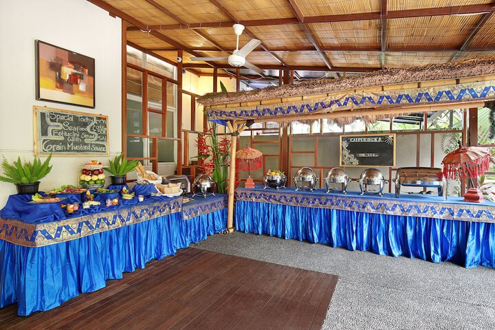 Breakfast/Coffee Service 16 of 28