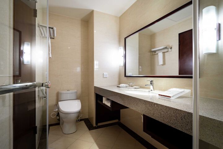 Room 75 of 120
