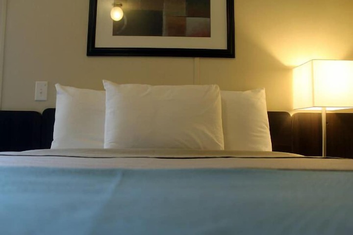 Room 3 of 19