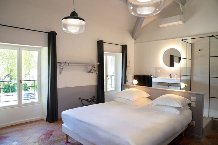 Room 20 of 71