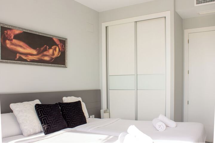 Room 25 of 133