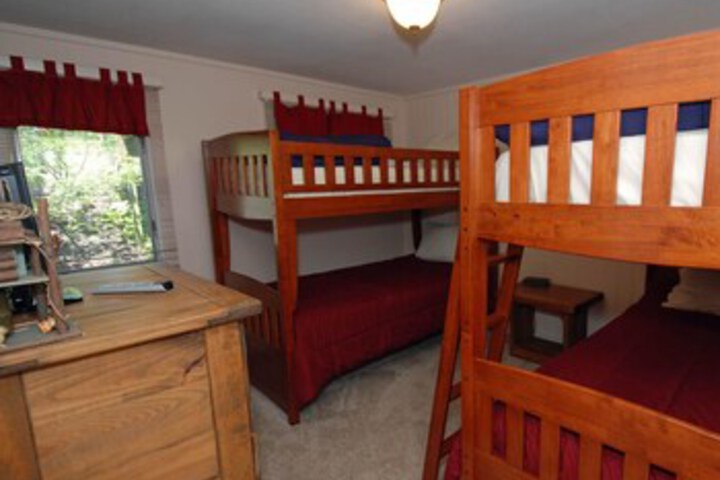 Room 21 of 24