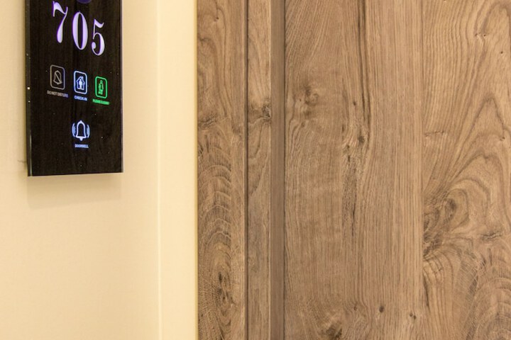 Room 14 of 48