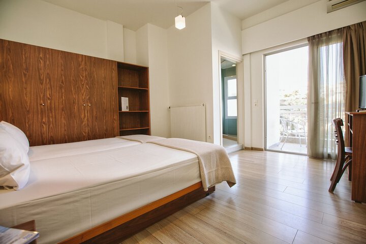 Room 18 of 55