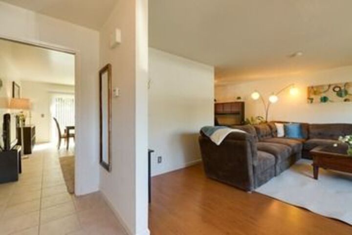 Room 17 of 42