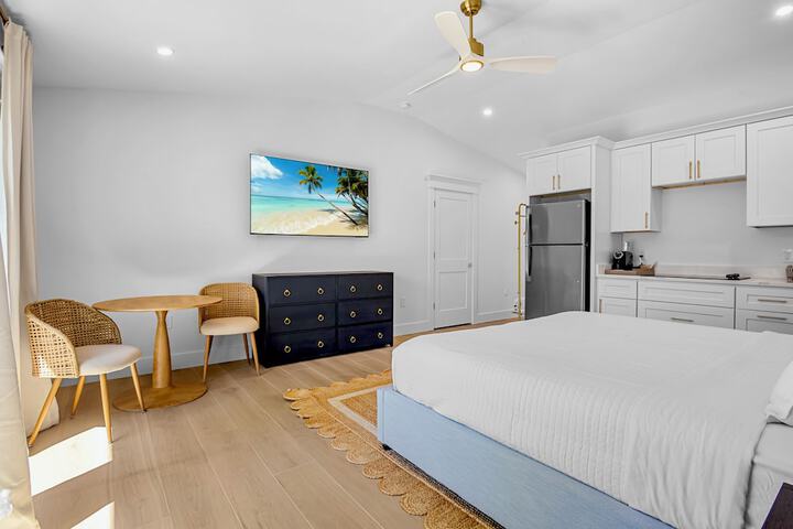 Room 25 of 56