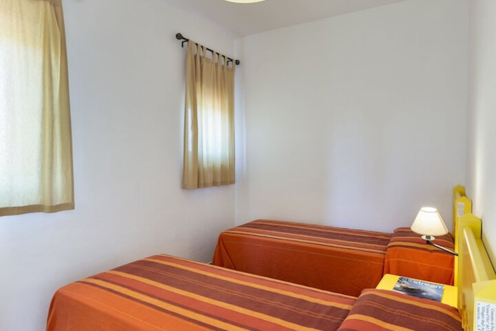 Room 3 of 56
