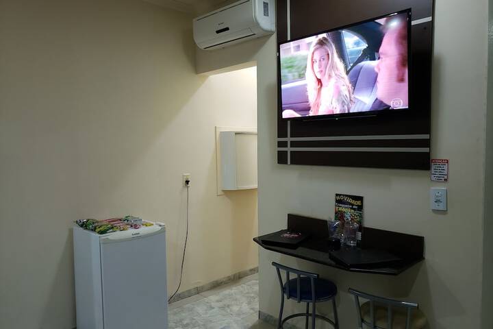 Room 3 of 58