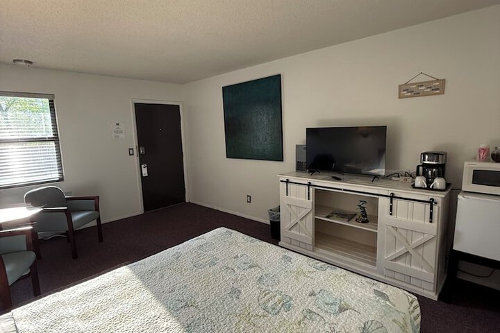 Room 41 of 79