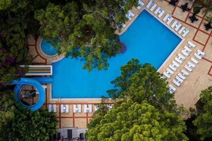 Hotel 7 of 16