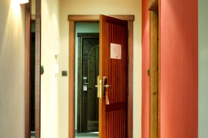Room 16 of 55