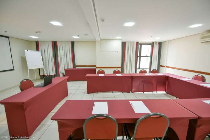 Meeting 48 of 53
