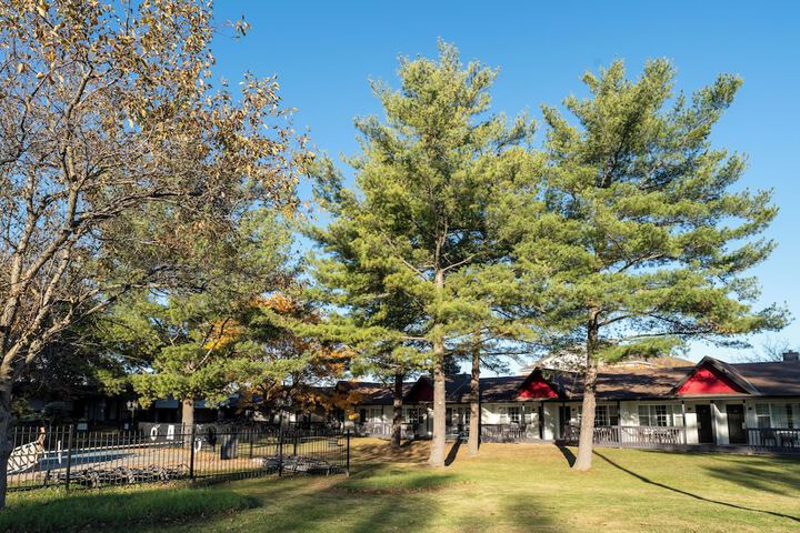 Hotel Exterior 87 of 88