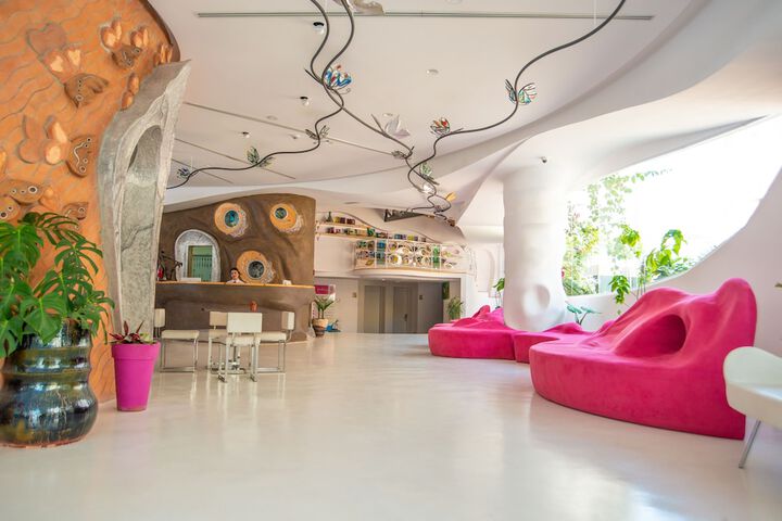 Hotel Lobby