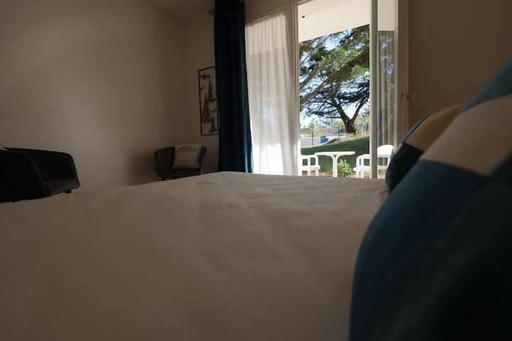 Room 7 of 51