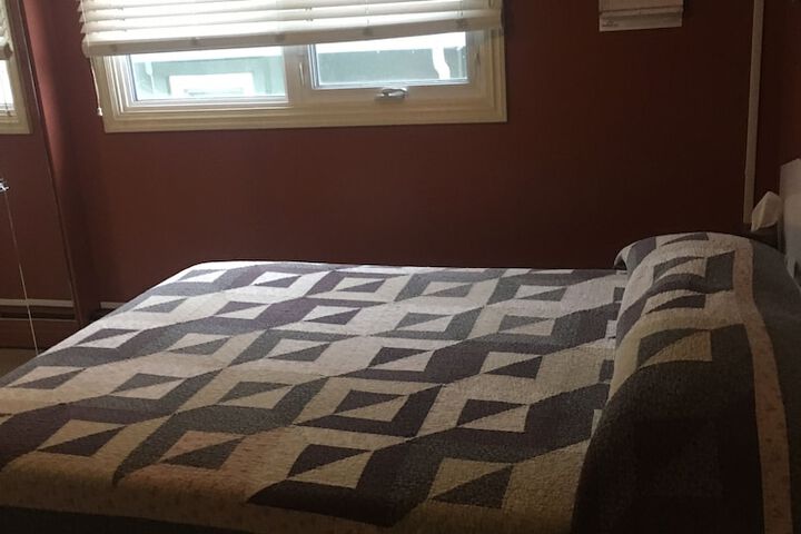 Room 5 of 19